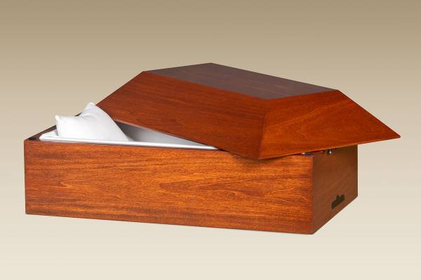 WCC500-EP Trachselwald Preemie Poplar Casket